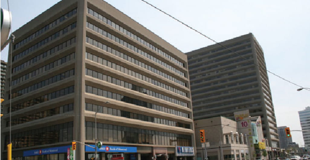 Outside of the Standard Life building